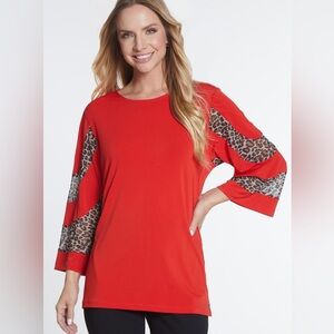 Multiples Leopard Stripe Sleeve Red Top NEW 2X
